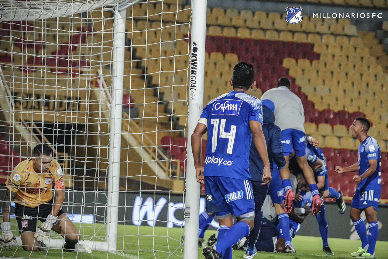 VICTORIA DE LOS AZULES EN EL CLÁSICO CAPITALINO - Millonarios